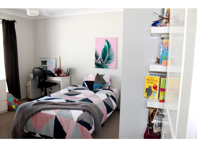 2 Achievement Drive, Ormeau QLD 4208