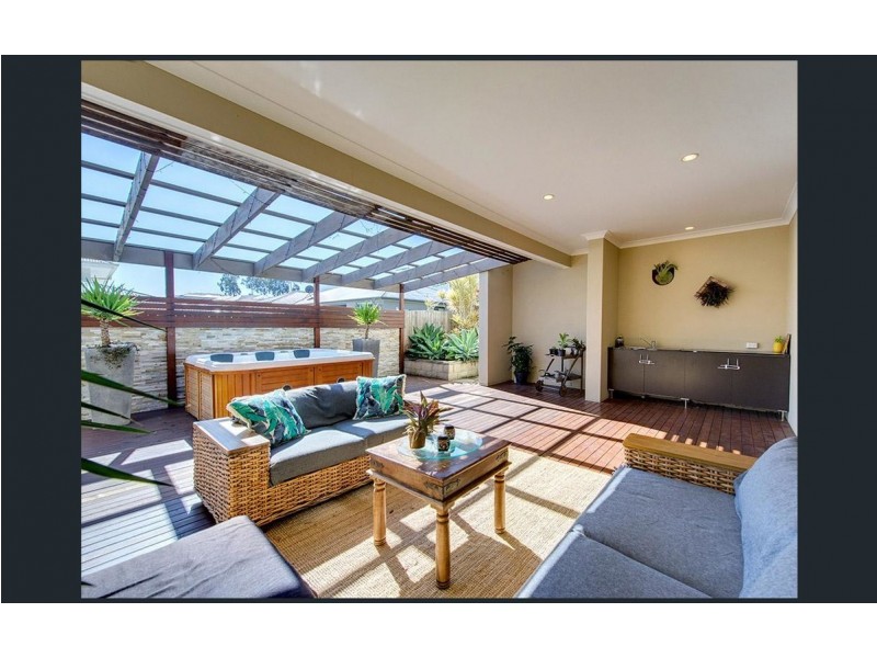 22 The Reach Court, Springfield Lakes QLD 4300