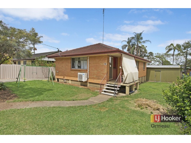 13 Clare Road, Kingston QLD 4114