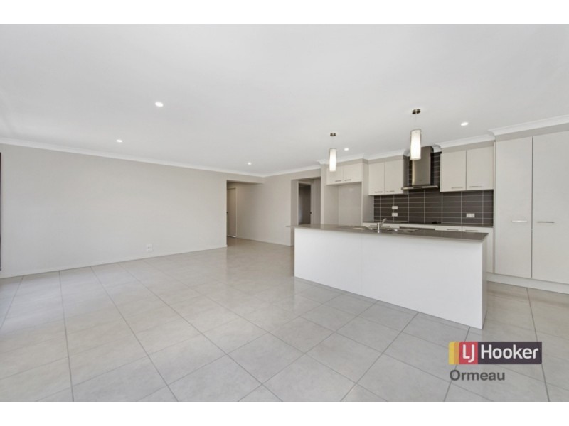 13 Taurus Circuit, Coomera QLD 4209