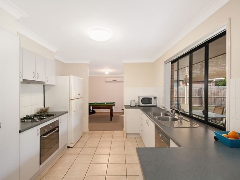 28 Shawnee Crescent, Pimpama QLD 4209