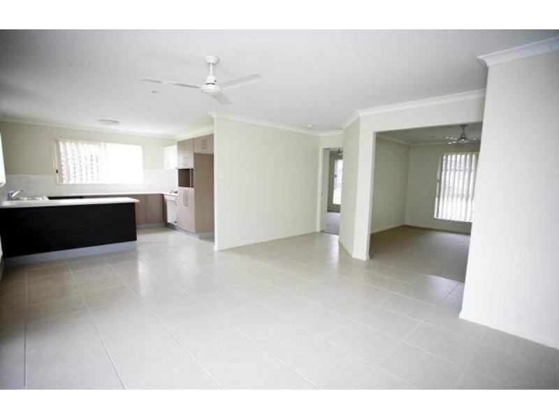6 Saligna Court, Ormeau QLD 4208