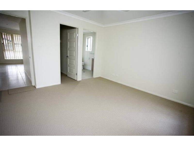 6 Saligna Court, Ormeau QLD 4208