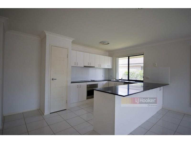 7 Charlton Crescent, Ormeau QLD 4208