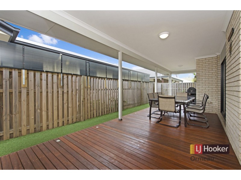 22 River Run Circuit, Ormeau Hills QLD 4208