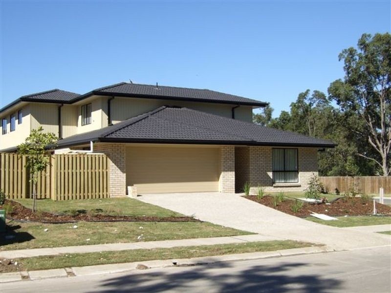 10 Achievement Drive, Ormeau QLD 4208