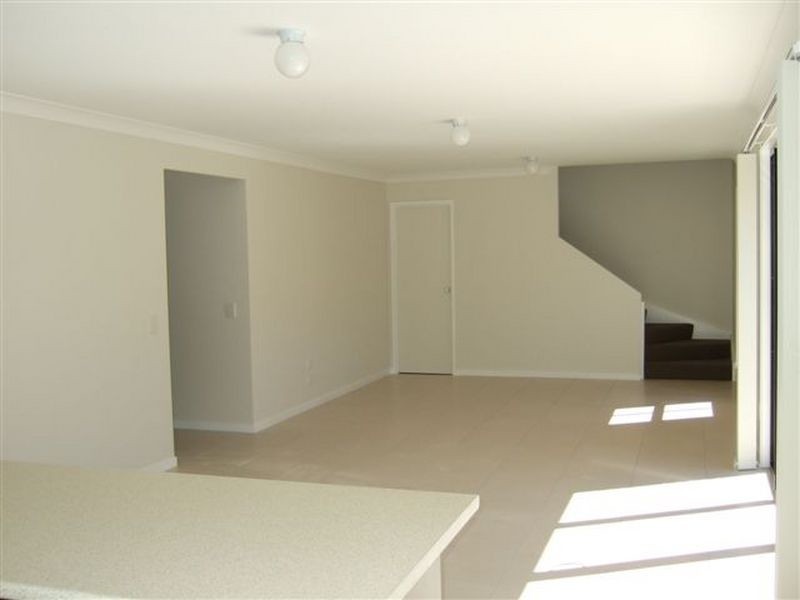 10 Achievement Drive, Ormeau QLD 4208