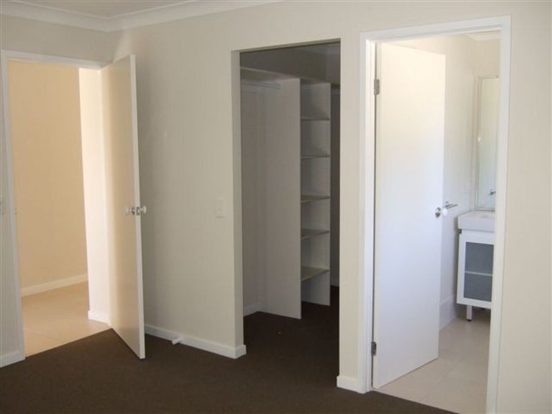 10 Achievement Drive, Ormeau QLD 4208