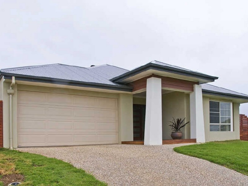 35 Lynbrook Avenue, Ormeau QLD 4208