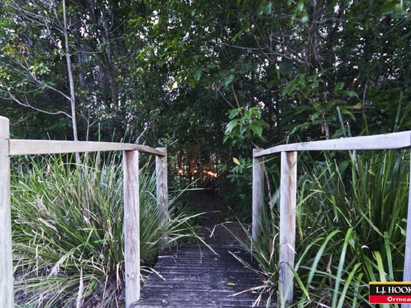 10 Edwards Place, Ormeau QLD 4208