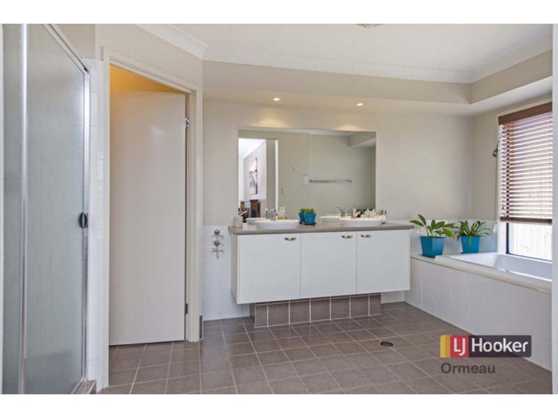 17 Tarella Court, Ormeau QLD 4208