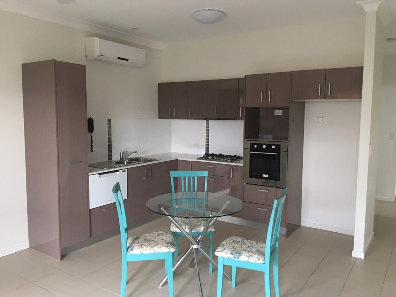 79/2 Cater Street, Upper Coomera QLD 4209