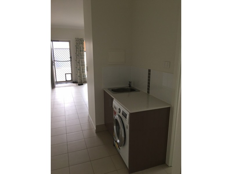 79/2 Cater Street, Upper Coomera QLD 4209