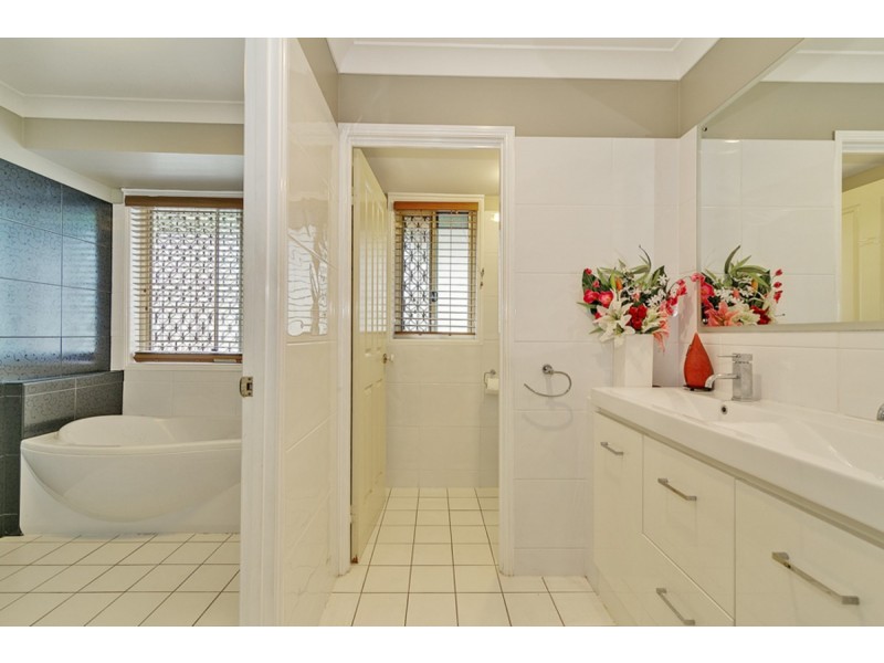 3 Rita Court, Mount Warren Park QLD 4207