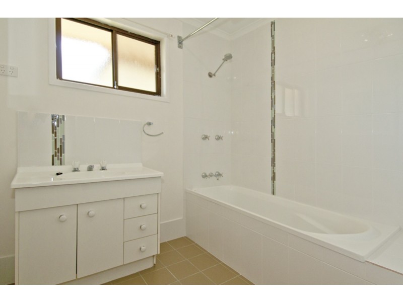 57 Pheasant Avenue, Beenleigh QLD 4207