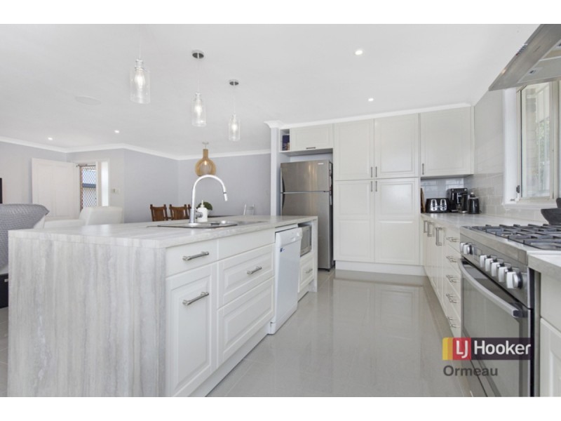 17 Haase Crescent, Ormeau QLD 4208