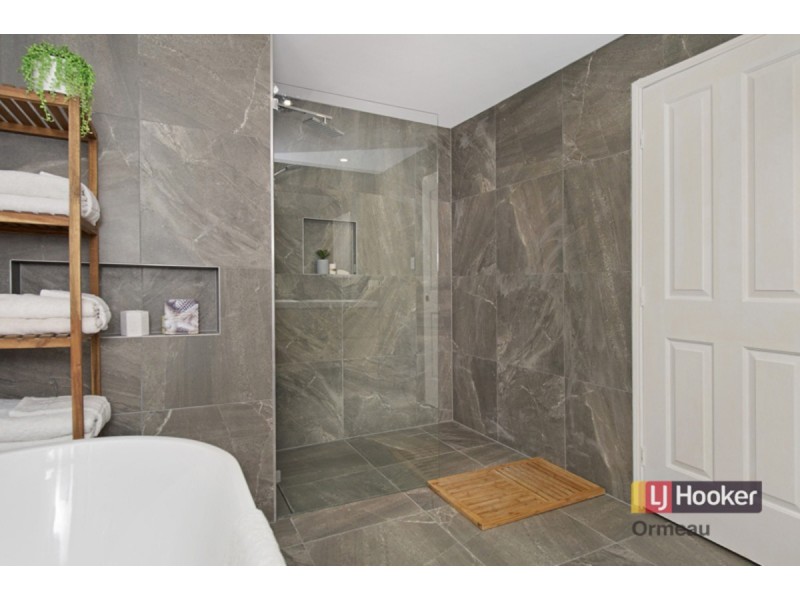 17 Haase Crescent, Ormeau QLD 4208