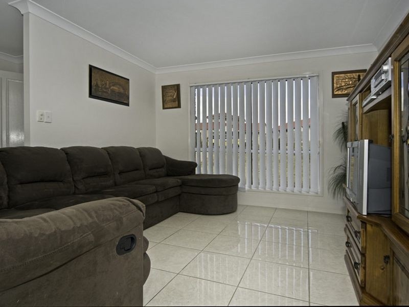 37 Bedivere Dr, Ormeau QLD 4208