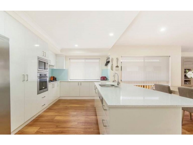 6 Rowella Street, Pimpama QLD 4209