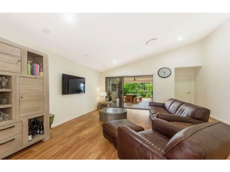 6 Rowella Street, Pimpama QLD 4209