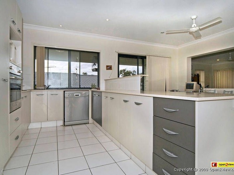 10 Shawnee Cr, Pimpama QLD 4209