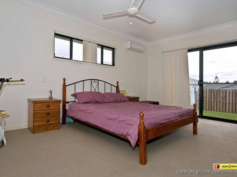 10 Shawnee Cr, Pimpama QLD 4209