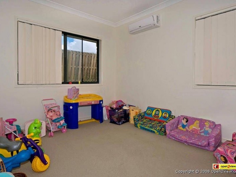10 Shawnee Cr, Pimpama QLD 4209