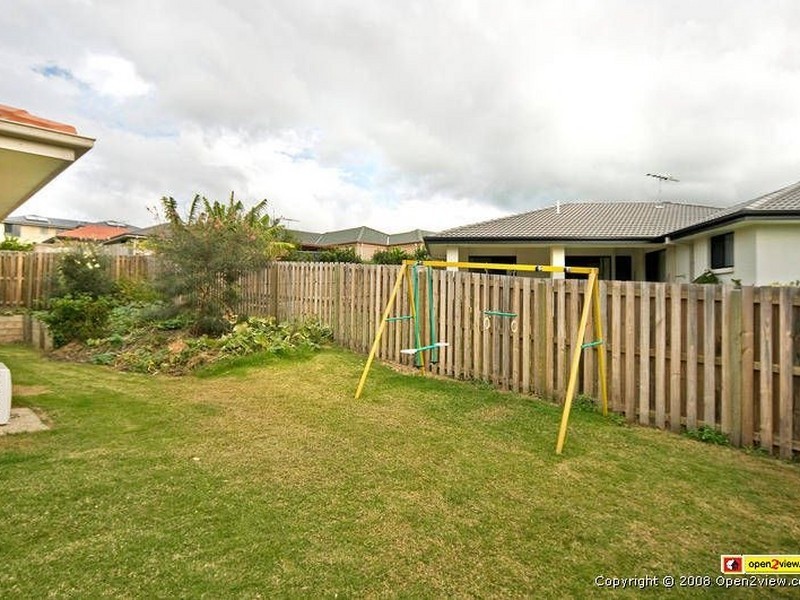 10 Shawnee Cr, Pimpama QLD 4209