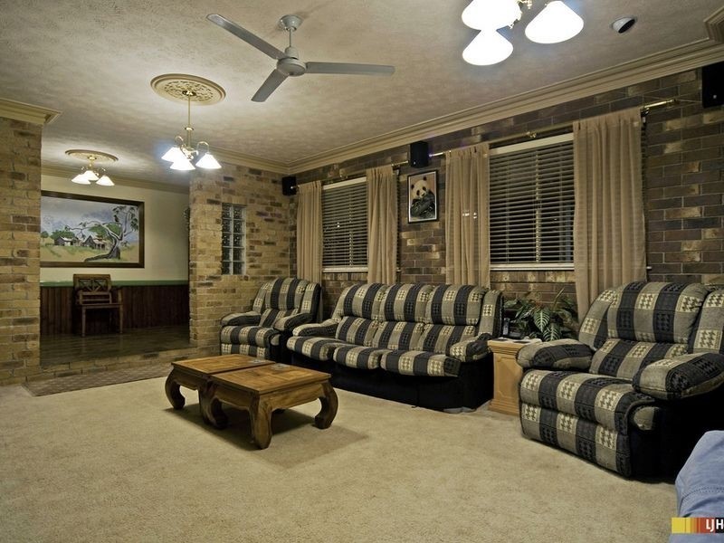 111 Peachey Rd, Ormeau QLD 4208