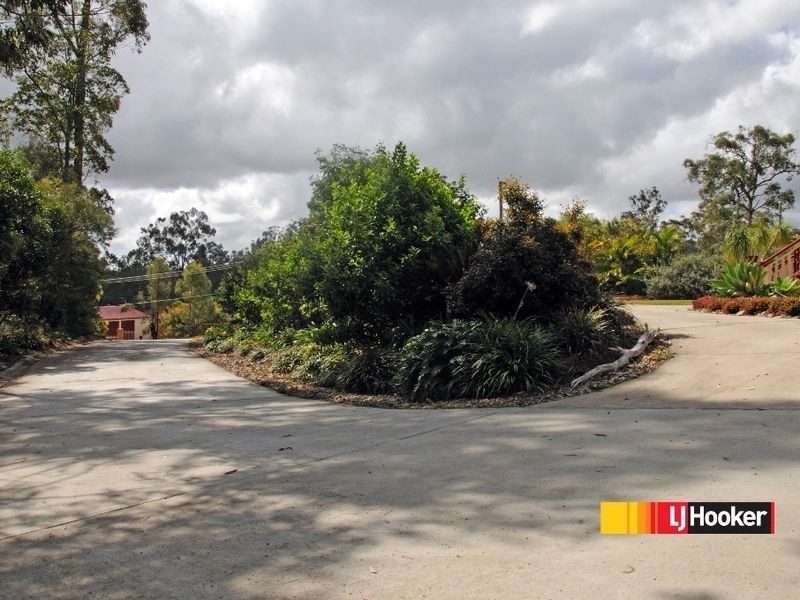 Yatala QLD 4207