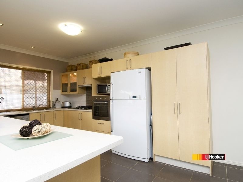 14 Carallia Crt, Ormeau QLD 4208