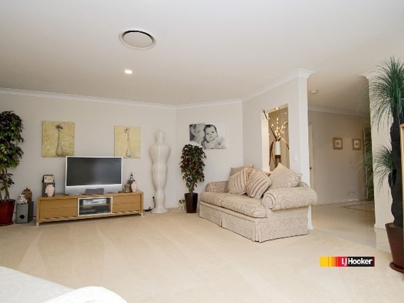 12 Jondaryn St, Ormeau QLD 4208
