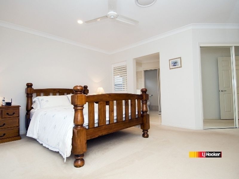 12 Jondaryn St, Ormeau QLD 4208