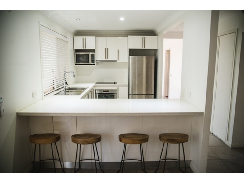 9 Lynette Court, Bethania QLD 4205