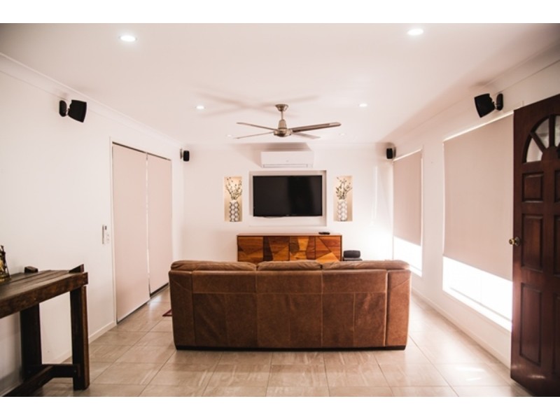 9 Lynette Court, Bethania QLD 4205