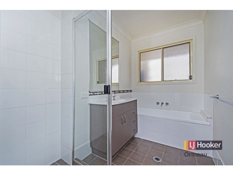 45 Mossman Parade, Waterford QLD 4133