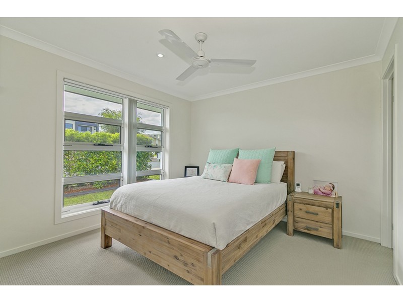 20 Arcadia Boulevard, Pimpama QLD 4209