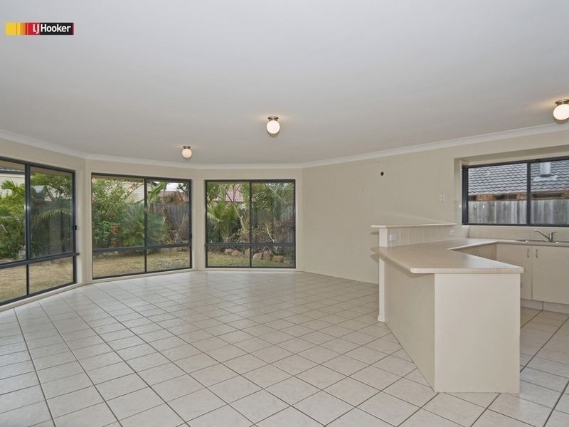 3 Saligna Crt, Ormeau QLD 4208