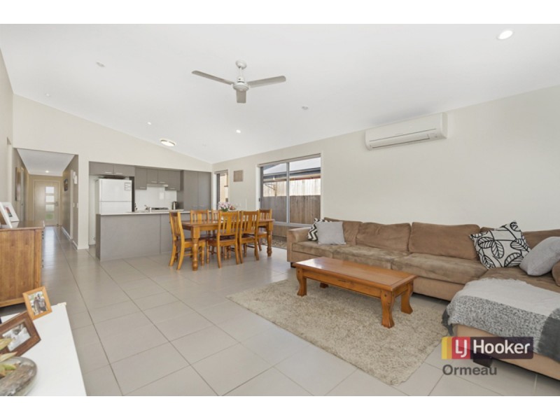 63 Brookside Circuit, Ormeau QLD 4208