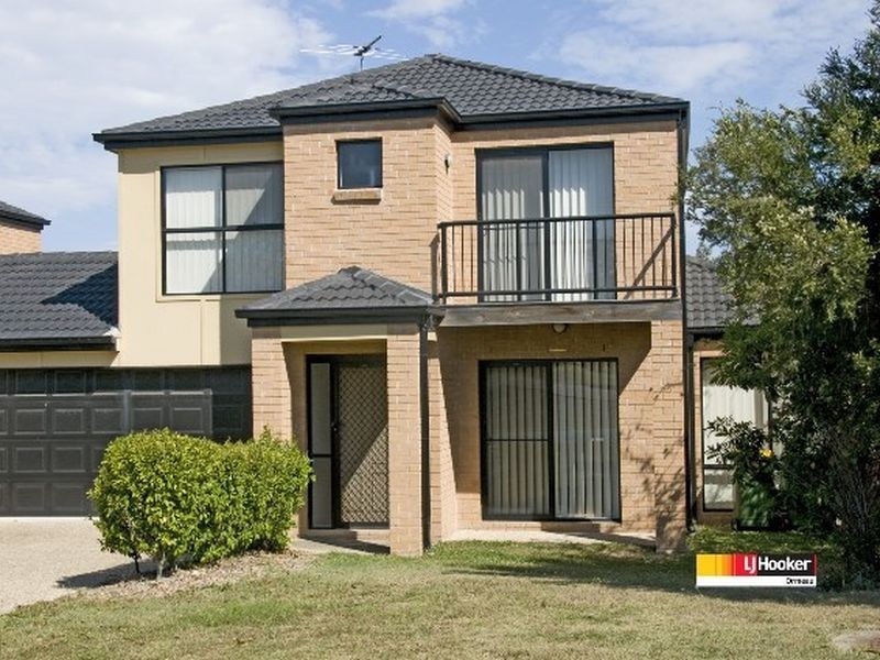 8B Camlan Pl, Ormeau QLD 4208