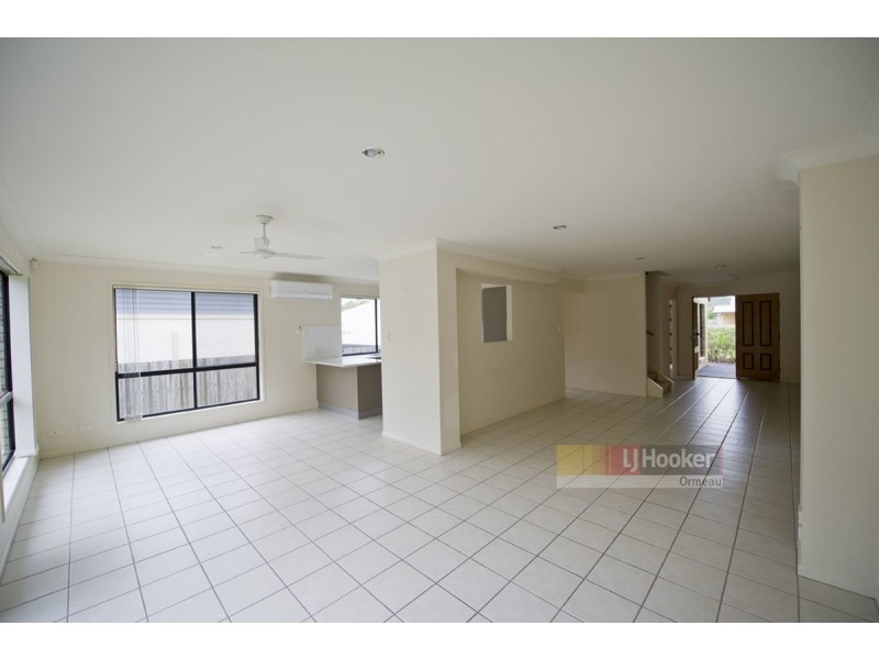 2/9 Carallia Court, Ormeau QLD 4208
