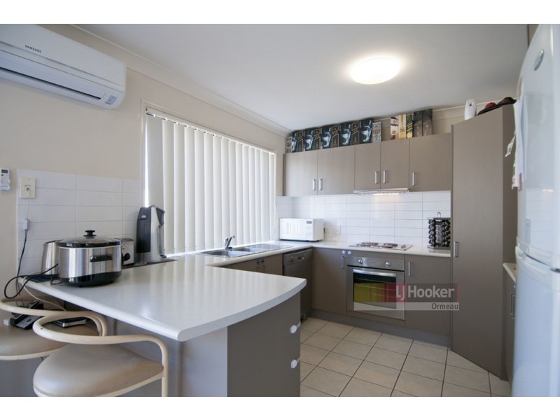 2/9 Carallia Court, Ormeau QLD 4208