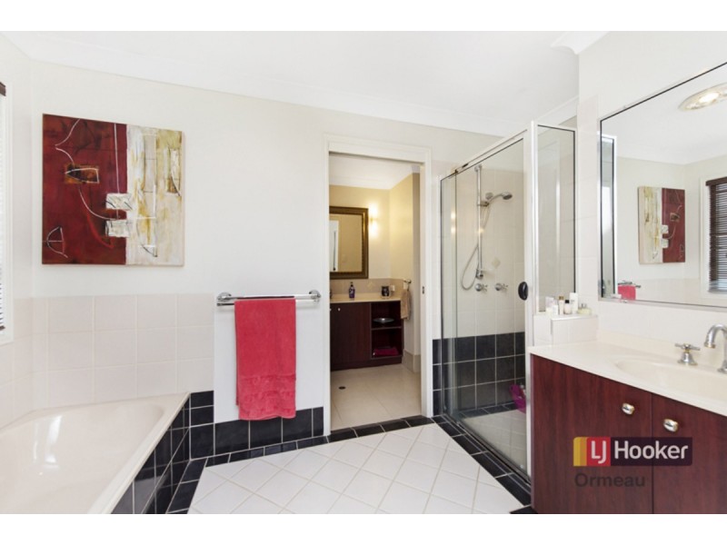 23 Sir Charles Holm Drive, Ormeau Hills QLD 4208