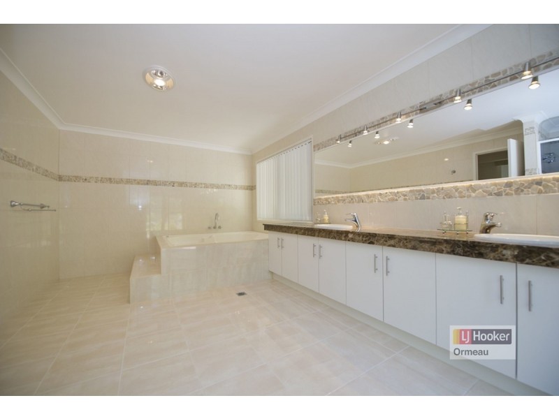 23 Mobbs Place, Ormeau QLD 4208