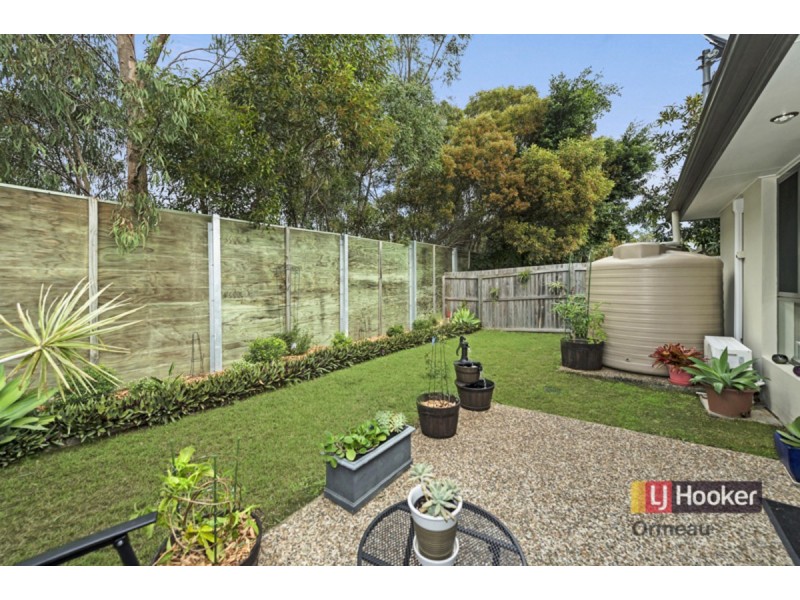 2/4 Bidmead Circuit, Pimpama QLD 4209