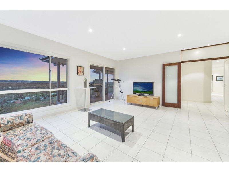 26-28 Vennor Drive, Ormeau QLD 4208