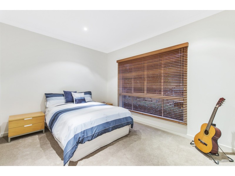 26-28 Vennor Drive, Ormeau QLD 4208