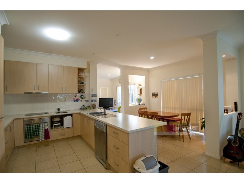 10 Benson Street, Ormeau QLD 4208