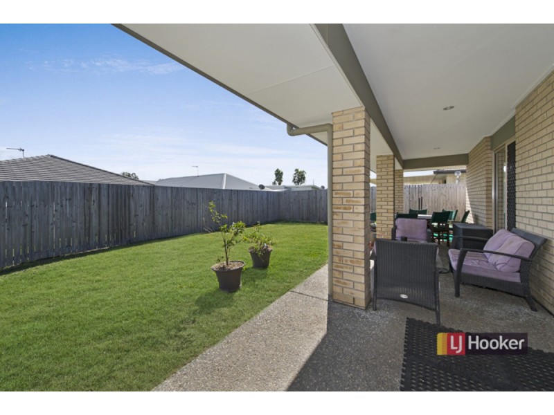 4 Collingrove Circuit, Pimpama QLD 4209