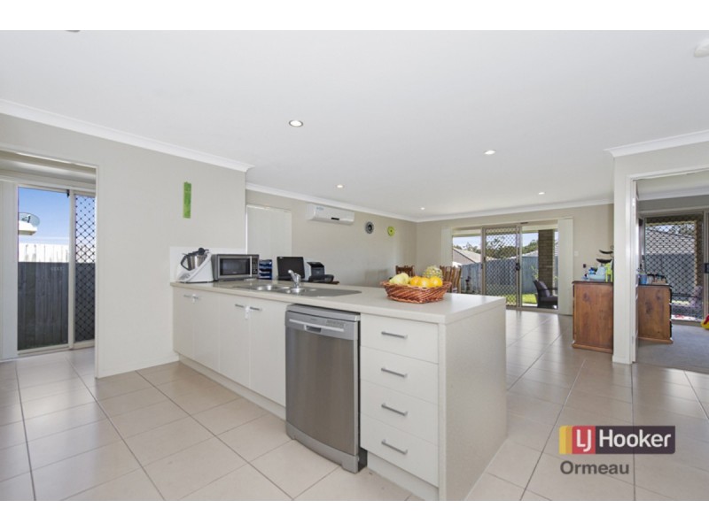 4 Collingrove Circuit, Pimpama QLD 4209